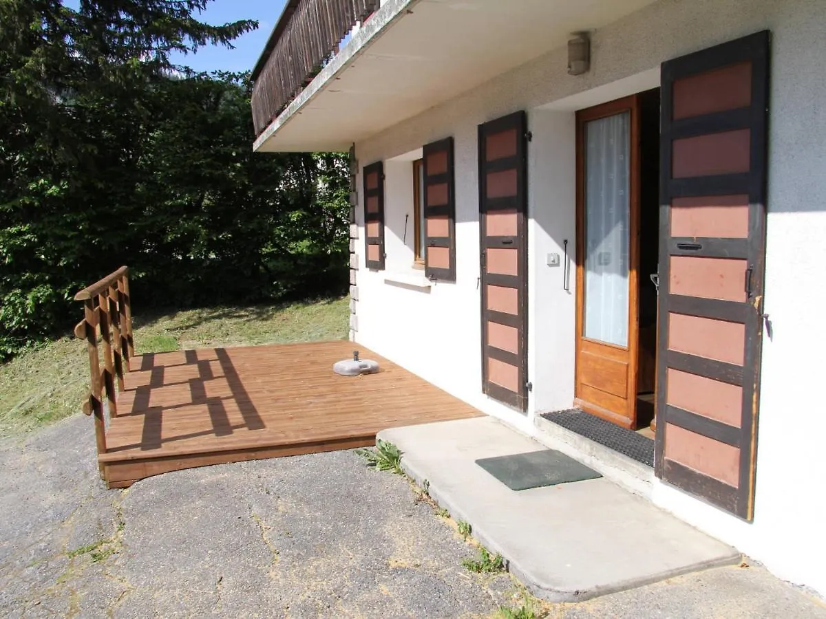 Appartement 2 Chambres Pres Des Pistes Avec Terrasse Et Garage A La Clusaz - Fr-1-459-51 Apartment